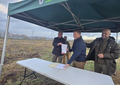 20251113 Borgmester Torben Hansen, Jesper Møller Larsen, Divisionsdirektør I Verdo Energi Og Forsyning Og Uffe Strandby, Skovrider LF